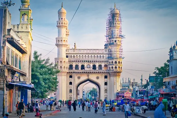 Taxi Service in Hyderabad | Book Cabs & Get 25% Discount