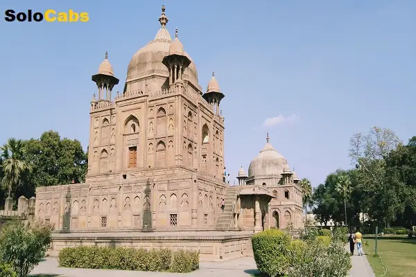 Taxi Service in Prayagraj @ ₹9/km | Local & Outstation Cabs – SoloCabs