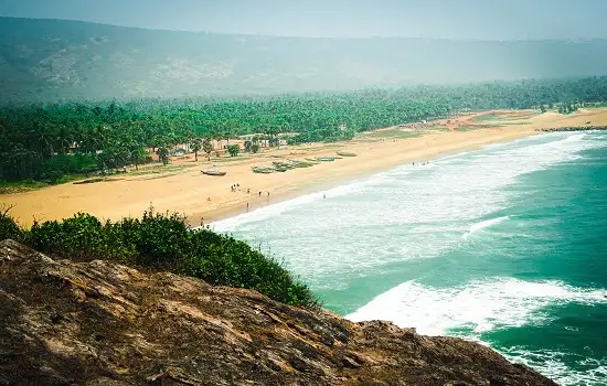 Taxi Service in Raipur @ ₹9/km | Local & Outstation Cabs – SoloCabs
