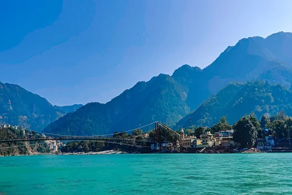 Taxi in Rishikesh Near Me – Trusted Drivers, AC Cabs, Best Price